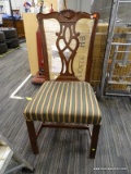 FIDDLE BACK SIDE CHAIR; VINTAGE WOODEN SIDE CHAIR WITH SHELL CARVED AND FIDDLE BACK, RED, TAND AND