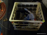 CRATE LOT OF PET ITEMS; WHITE PLASTIC MILK CRATE CONTAINING AN 3 FEED SCOOPS, A HANGING BIRD FEEDER,