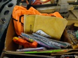 TRAY LOT OF ASSORTED ITEMS; LOT INCLUDES A MCGUIRE-NICHOLAS TOUGHSKIN 2 POCKET SUEDE DRYWALL POUCH,