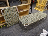 LOUNGE CHAIRS; 2 FOLDING ALUMINUM LOUNGE CHAIRS WITH MESH VINYL UPHOLSTERY
