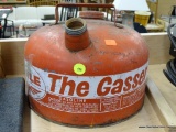 GAS CAN; METAL 2.5 GAL GAS CAN
