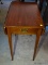 (GARAGE) DROP SIDE END TABLE- HENKEL- HARRIS CHERRY HEPPLEWHITE DROP SIDE END TABLE- MINOR SCRATCHES