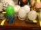 (DR) LOT OF DECORATIVE EGGS; 5 PIECE LOT TO INCLUDE 3 WHITE MARBLE EGGS, A BRIGHT GREEN MARBLE EGG,
