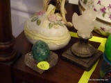 (DR) LOT OF DECORATIVE ITEMS; LOT INCLUDES A WHITE MARBLE BIRD ON A METAL STAND, A SMALL GREEN