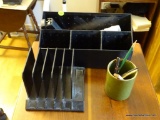 (OFC) LOT OF ASSORTED DESK ITEMS; 3 PIECE LOT TO INCLUDE A GREEN VINTAGE PENCIL HOLDER WITH FLEUR DE