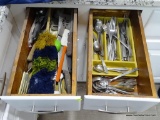 (KIT) 4 DRAWER LOT; LOT INCLUDES SILVERWARE, KNIVES, PLASTIC BAGGIES, AND ASHTRAYS.