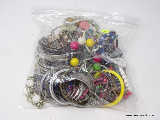 LOT OF ASSORTED COSTUME JEWELRY; LARGE BAG OF UNRESEARCHED COSTUME JEWELRY TO INCLUDE BRACELETS AND