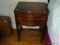(UPMR) KLING FURNITURE END TABLE; ONE OF PAIR OF MAHOGANY 2 DRAWER SIDE TABLES WITH REEDED LEGS AND
