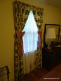 (BR) LOT OF HOUSE CURTAINS; 15 CURTAIN LOT OF ALL THE CURTAINS IN THE HOUSE TO INCLUDE CURTAINS OF