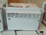 GE SMART ROOM SMALL AIR CONDITIONER. MODEL AHC08LYW1. ITEM TURNS ON BUT DOES NOT BLOW AIR.