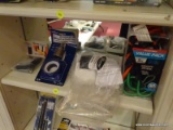 LOT OF ASSORTED ITEMS; 4 PIECE LOT TO INCLUDE A 5 PC PACK OF STEEL CORE SMART STRAPS WITH CORDED