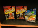 LOT OF ASSORTED DIECAST CARS; 3 PIECE LOT OF COLLECTIBLE CARS TO INCLUDE A MAISTO HOODZ FORD MUSTANG