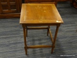 (R4) WOODEN SIDE TABLE; WOOD GRAIN SIDE TABLE WITH A BOX STRETCHER AND BLOCK DETAILING AROUND THE