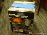 (R4) TURKEY FRYER; RIVERGRILLE 30 QUART ALUMINUM TURKEY FRYER SET. GREAT FOR FRYING AND BROILING.