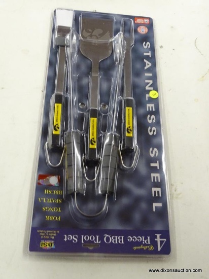 BSI IOWA HAWKEYES BBQ TOOL SET; BSI COLLEGIATE 4 PIECE IOWA HAWKEYES STAINLESS STEEL BBQ TOOL SET TO