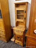(R1) BATHROOM HUTCH; 2 PIECE HUTCH WITH A TOP CABINET WITH A SHELF ABOVE IT, A DRAWER BELOW THE
