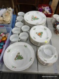 (R5) LOT OF CHRISTMAS CHINA; 33 PIECE LOT OF HOLIDAY HOSTESS CHINA BY TIENSHAN WITH GOLD TRIM TO