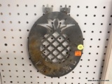 (WALL) DECORATIVE WELCOME SIGN; METAL HANGING WELCOME SIGN WITH A PINEAPPLE CUT IN THE MIDDLE.