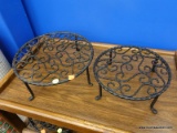 (BWALL) ELEVATED TRIVETS; 4 PIECE LOT OF MATCHING, ELEVATED, ORNATE TRIVETS OF VARYING HEIGHTS AND