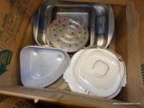 (TABLE) BOX OF KITCHENWARE; 13 PIECE LOT OF ASSORTED KITCHENWARE TO INCLUDE MULTIPLE BAKING DISHES,