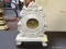 (R3) QUARTZ CLOCK; FOOTED MANTLE STYLE CLOCK WITH QUARTZ INNER WORKINGS. IS IN EXCELLENT CONDITION