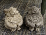 (R4) CONCRETE RABBIT STATUES; PAIR OF 5 IN TALL RABBITS IN EXCELLENT CONDITION.
