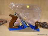 (R2) KOBALT BENCH PLANE; 9.75 IN, CAST IRON BASE WITH WOODEN HANDLES, BENCH PLANE. ITEM NO. 118238.