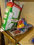 (R3) TRAY LOT OF ASSORTED ITEMS; LOT INCLUDES A KORKY 3