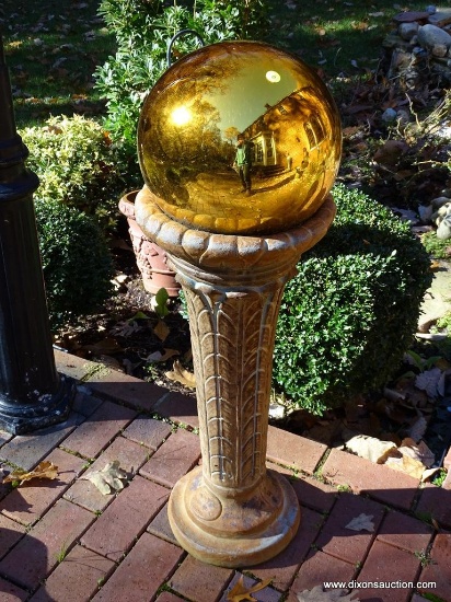 (BACKYD) PEDESTAL AND BALL; CAST CONCRETE ACANTHUS LEAF PATTERN PEDESTAL AND ATTACHED MIRRORED YARD