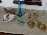 (MBATH) COUNTER LOT; LOT INCLUDES- MURANO GLASS SWAN- 11 IN L, MURANO GLASS SWIRL DISH- 9 IN X 8 IN