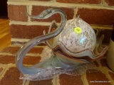 (FRM) VASE AND BALL, MURANO GLASS SWAN- 11 IN L AND GLASS BALL OIL LAMP