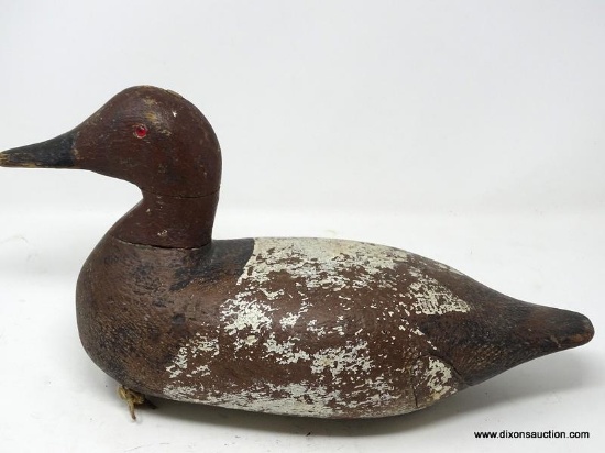 SOLID BODY WORKING DECOY. VINTAGE WEST COAST CANVASBACK DRAKE MADE OF REDWOOD. FLAT BOTTOM. LEAD