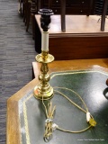 (R3) TABLE LAMP; BRASS CANDLESTICK STYLE TABLE LAMP. DOES NOT HAVE A LAMP SHADE. MEASURES 15 IN