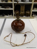 (BAY 6) TABLE LAMP; BROWN POTTERY ART TABLE LAMP WITH A WHITE MARBLE FINIAL. NO SHADE. ABOUT 18 IN