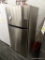 LG INTERNAL WATER FILTER 23.8-CU FT TOP-FREEZER REFRIGERATOR WITH ICE MAKER (STAINLESS STEEL) ENERGY