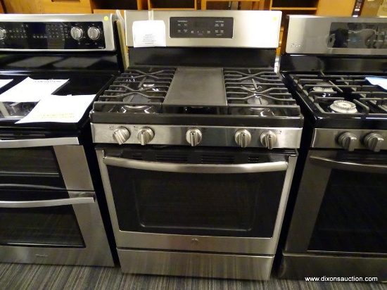 GE 5 BURNERS 5-CU FT SELF-CLEANING CONVECTION FREESTANDING GAS RANGE (STAINLESS STEEL). ITEM #