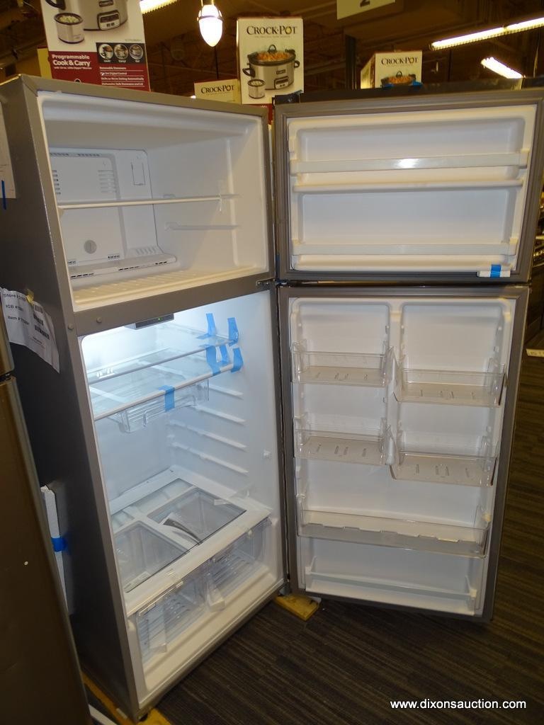 whirlpool 17.6 cubic foot refrigerator