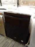 WHIRLPOOL 51-DECIBEL BUILT-IN DISHWASHER (BLACK) ENERGY STAR. GET THE RIGHT CLEAN FOR YOUR DISHES