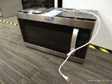 WHIRLPOOL 2.1-CU FT OVER-THE-RANGE MICROWAVE WITH SENSOR COOKING (FINGERPRINT-RESISTANT STAINLESS