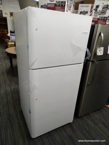 FRIGIDAIRE 20.4-CU FT TOP-FREEZER REFRIGERATOR (WHITE). 2 FULL-WIDTH GLASS REFRIGERATOR SHELVES GIVE