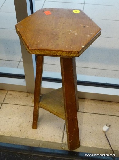 (WINDOW) LAMP TABLE; SIX SIDED WOODEN LAMP TABLE WITH THREE REVERSE TAPERED LEGS. NEEDS TO BE