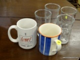 (R4) ASSORTED WATER GLASSES AND COFFEE MUGS; 6 PIECE LOT TO INCLUDE 4 CLEAR GLASS WATER GLASSES WITH