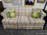 (R5) CAMELBACK SOFA; ROLLED ARM, CAMELBACK SOFA WITH A PLAID STYLE UPHOLSTERY. COMES WITH 2 MATCHING