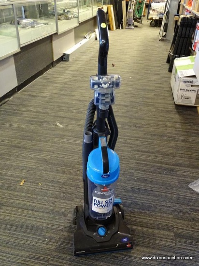 R1) BISSELL POWERSWIFT COMPACT VACUUM 