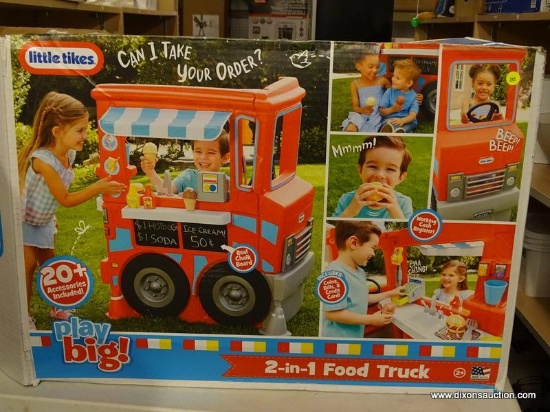 (R6) LITTLE TIKES 2-IN-1 FOOD TRUCK; PLASTIC FOOD TRUCK PLAY HOUSE FOR KIDS, 20+ ACCESSORIES