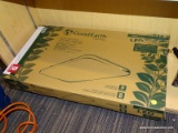 (R9) GOODEARTH LIGHTING LED 28 IN FLUSHMOUNT CEILING FIXTURE WITH A WHITE ACRYLIC DIFFUSER. 3000