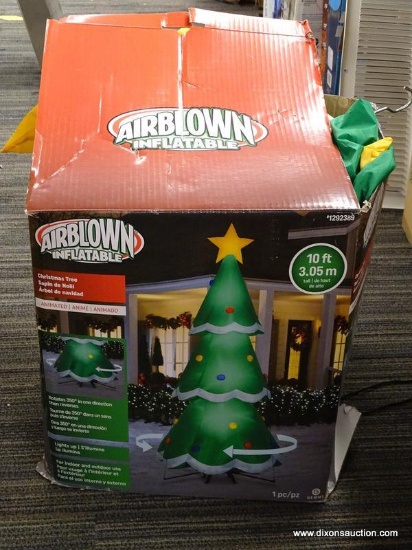 (R3) GEMMY AIRBLOWN INFLATABLE ANIMATED CHRISTMAS TREE. MEASURES 10 FT TALL. HAS A HOLE IN IT.