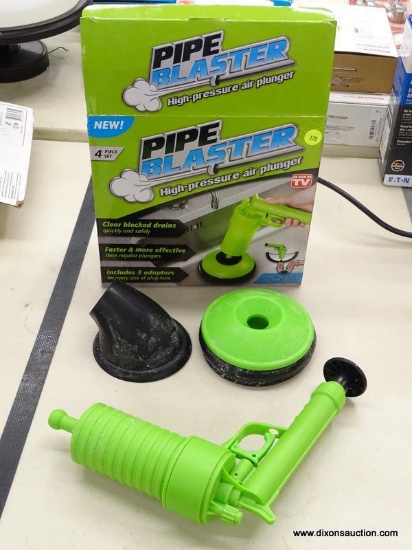 (R3) PIPE BLASTER HIGH PRESSURE AIR PLUNGER; 4 PIECE SET TO INCLUDE A PLUNGER, A LARGE ADAPTER, A