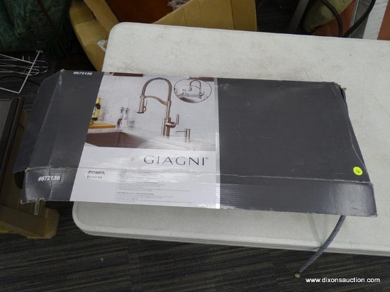 (R3) GIAGNI POMPA DECK MOUNT PULL DOWN KITCHEN FAUCET WITH A STAINLESS STEEL FINISH. COMES USED IN