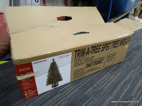 (R1) HOLIDAY LIVING 4-FT PRE-LIT SCOTT PINE SLIM ARTIFICIAL CHRISTMAS TREE WITH 150 CONSTANT WHITE